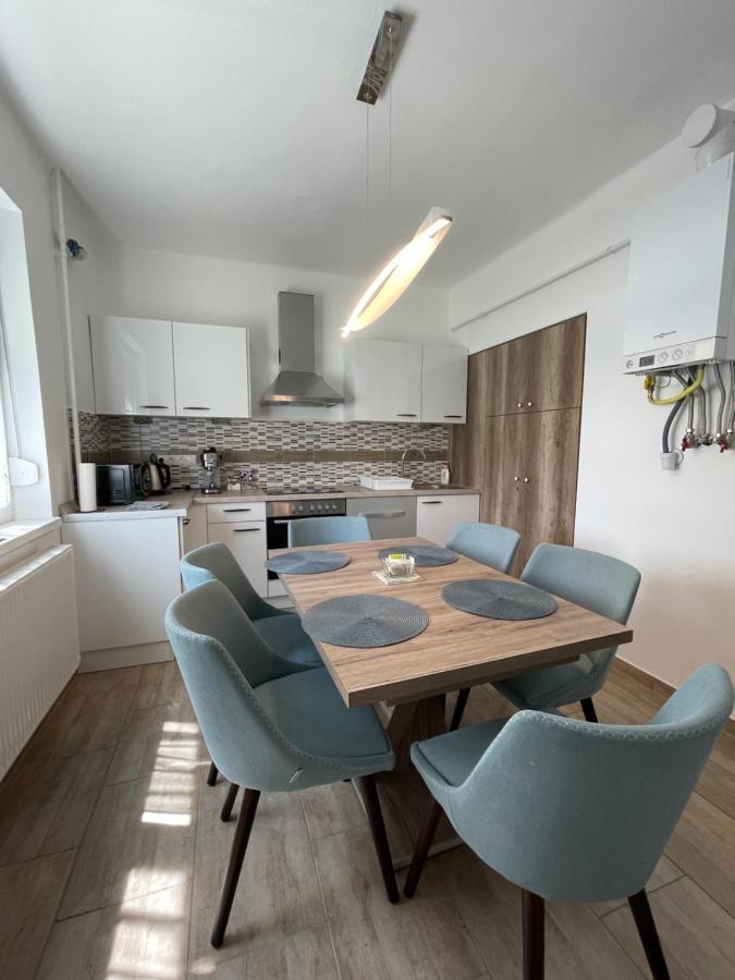 Thermal Next I Weninger Apartman Kiskunhalas Eksteriør billede